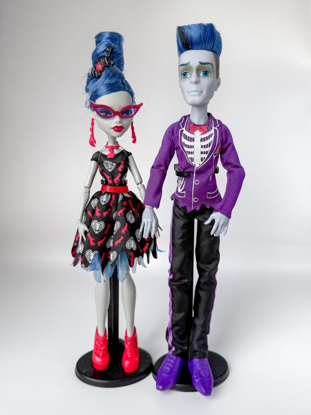 Monster High Ghoulia Yelps Slo Mo Mortavitch Love Is Not Dead 2 Pack Doll Set